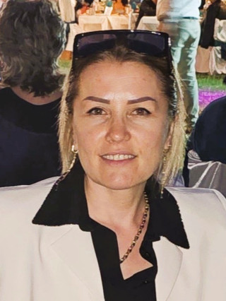 Таня Коленарова