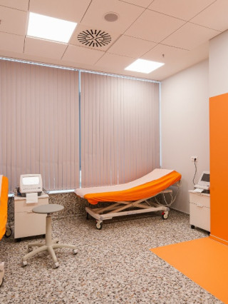 Д-р Иван Узунов