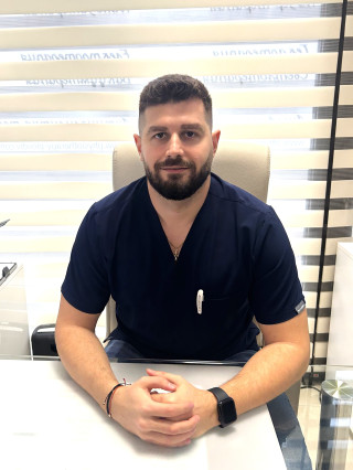 Д-р Драгомир Божков