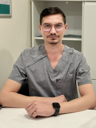 Д-р Станислав Морфов