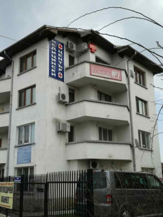 Д-р Елеонора Гаджева