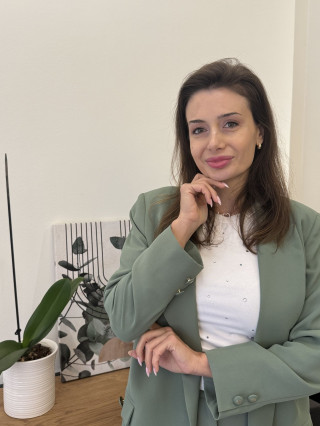 Мая Миодрагова