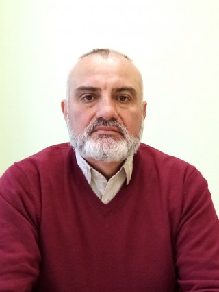 Д-р Красимир Вальов