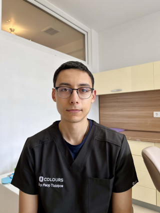 Д-р Явор Тодоров