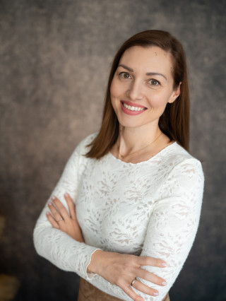 Борислава Николова