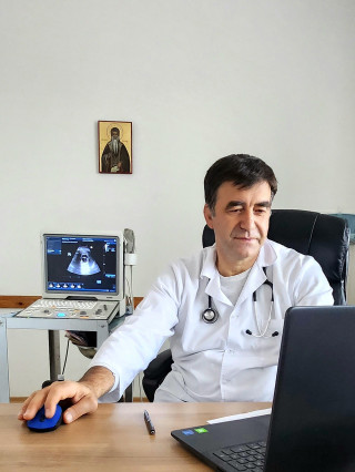 Д-р Иван Стоев