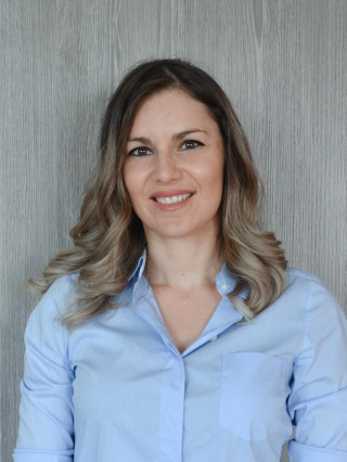 Деница Анастасова