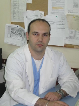 Д-р Деян Соколов