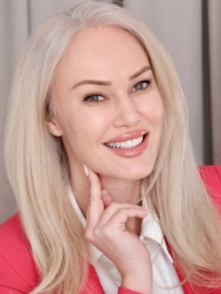 Петя Стоянова