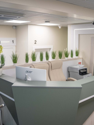 Д-р Валентин Германов