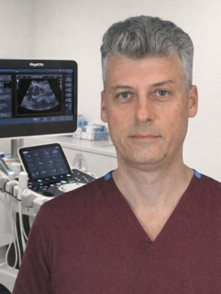 Д-р Пламен Кирилов