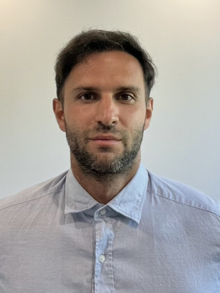 Д-р Деан Бацелов