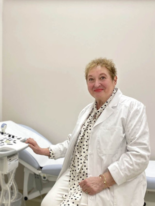 Д-р Катя Воденичарова