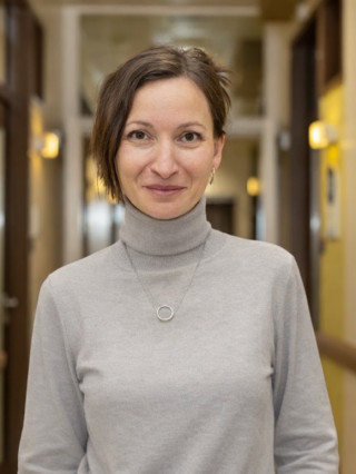 Цвета Младенова, д-р