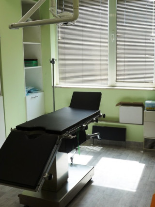 Д-р Валентин Тимушев