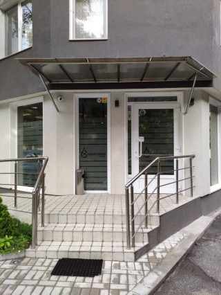 Д-р Николай Татарли