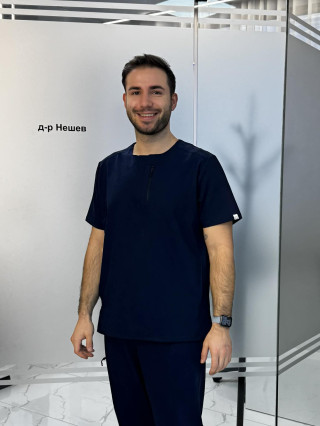 Д-р Атанас Нешев