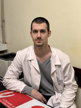 Д-р Емил Иванов