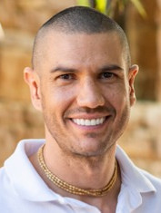 Слави Славов