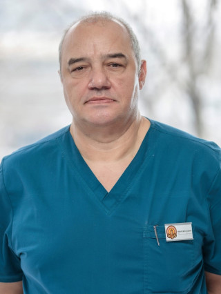 Д-р Виктор Новачков