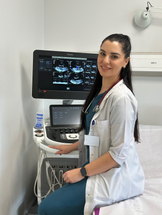 Д-р Джулия Хаджиева