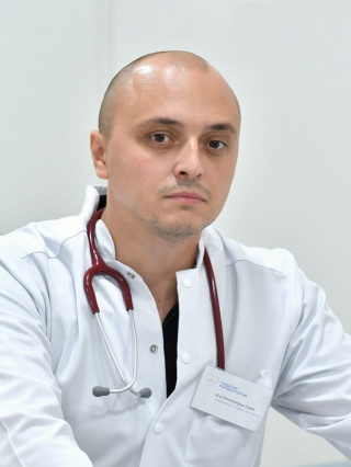 Д-р Александър Гарев, д.м.