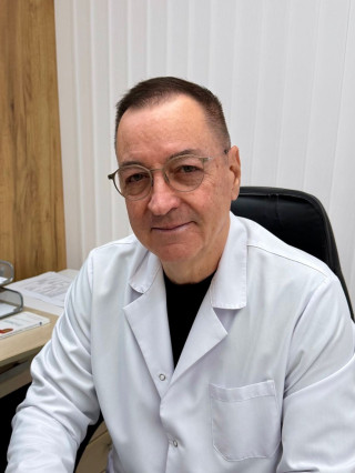 Д-р Харалин Тумбев