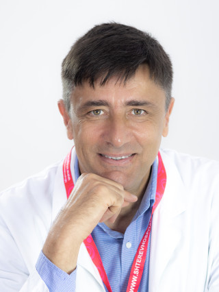 Д-р Юрий Бъчваров