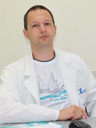 Д-р Стоян Марков, дм