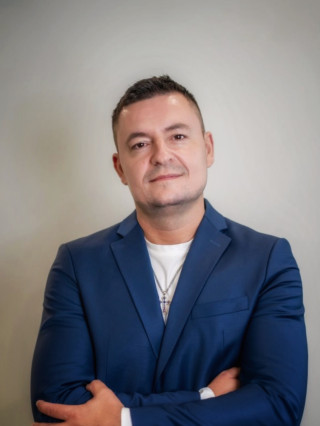 Д-р Мартин Попов