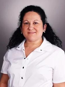 Д-р Деница Гроздева, дм