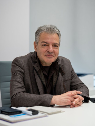 Доц. Николай Колев, дм