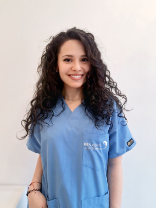 Д-р Никол Осенска